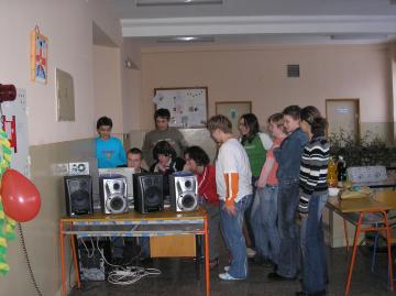 Školský večierok Školský večierok