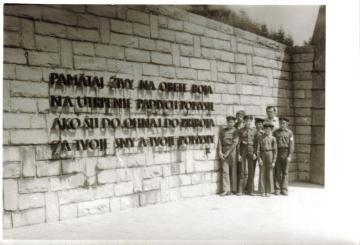 Po stopách SNP - org. DHZ Po stopách SNP - org. DHZ
