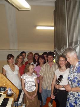 Po 1.sv.prijímaní 2007 (chýba P.Podstavek a T.Kyselica) Po 1.sv.prijímaní 2007 (chýba P.Podstavek a T.Kyselica)