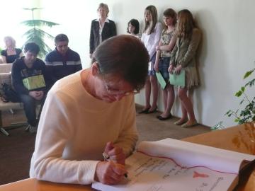 Mgr. Mária Zradulová Mgr. Mária Zradulová