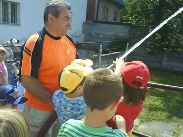 Návšteva u hasičov 2007/08 Návšteva u hasičov 2007/08