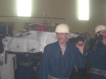 Pochovávanie basy Pochovávanie basy