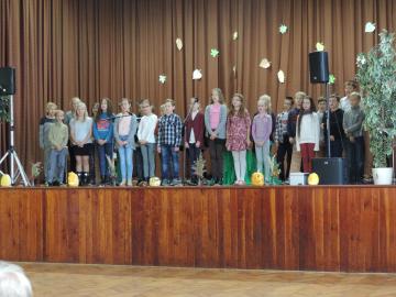 Posedenie pre seniorov Posedenie pre seniorov
